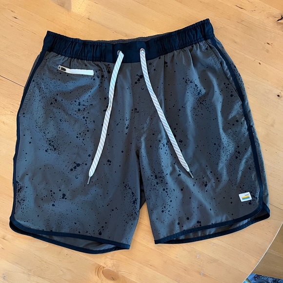 Vuori Other - Vuori Shorts Men’s Green Banks Performance Athletic Abstract Pattern Stretch 29
